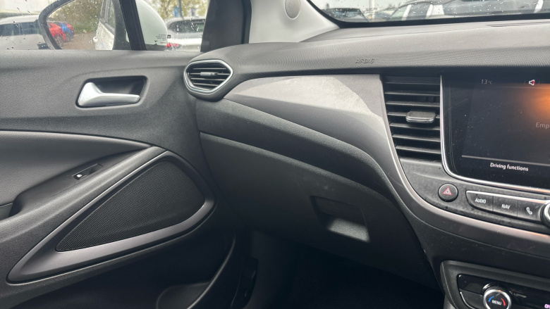 Vauxhall Crossland X 1.2T ecoTec [110] Tech Line Nav 5dr [6 Spd] [S/S] Petrol Hatchback